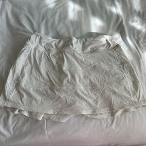 lulu pace rival skirt